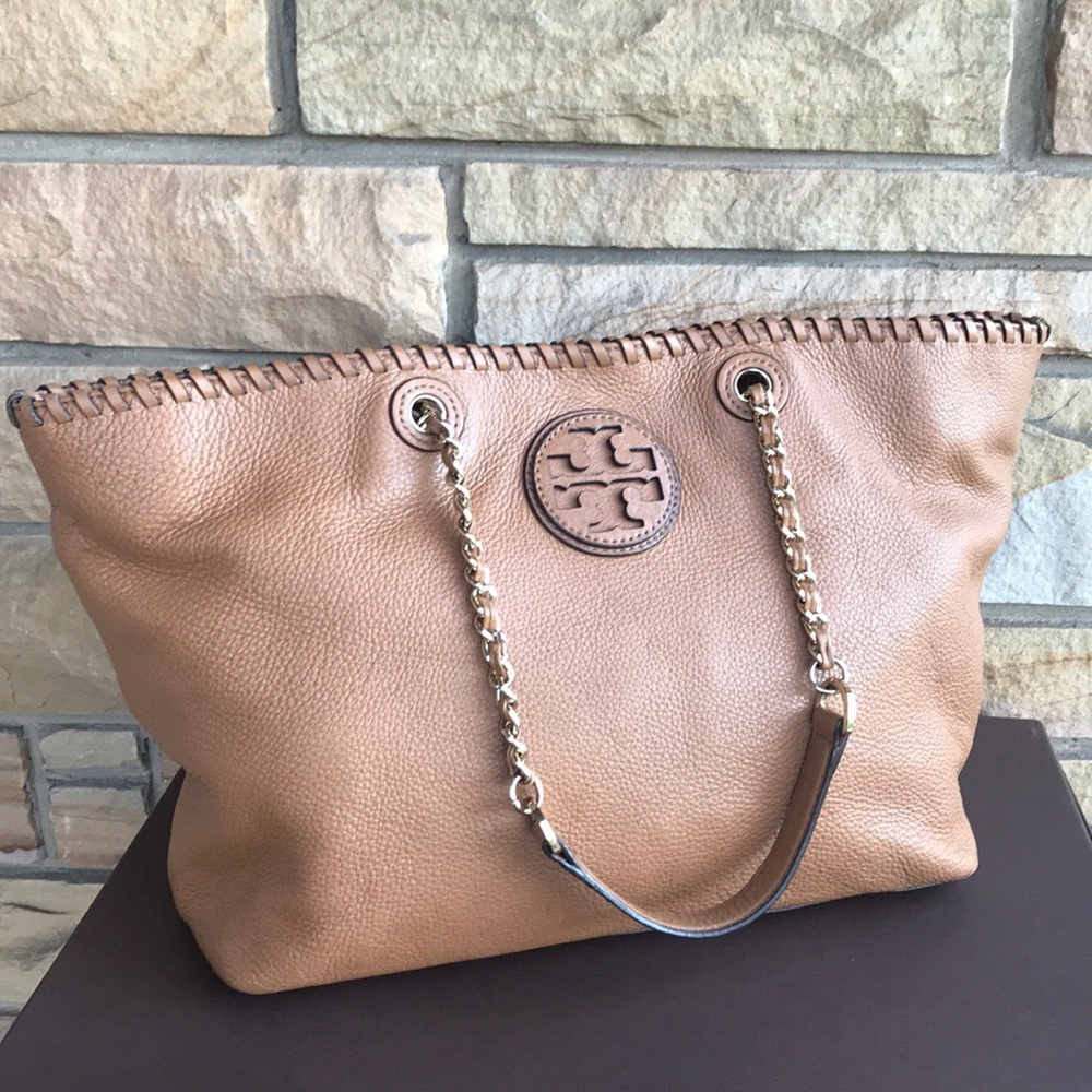 🌟tory burch